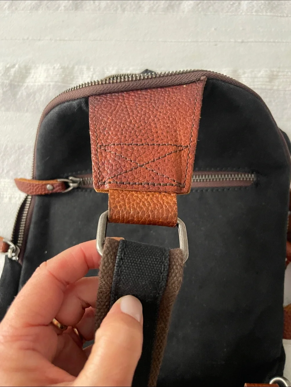 AOTIAN  Unisex Waxed Canvas Sling Backpack